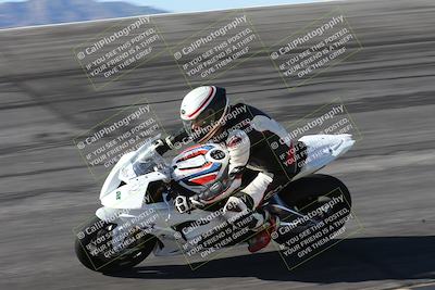 media/Jan-16-2026-CVMA Friday Practice (Fri) [[6f2bf47531]]/5-Racer 4-Trackday1/Session 2 (Bowl)/